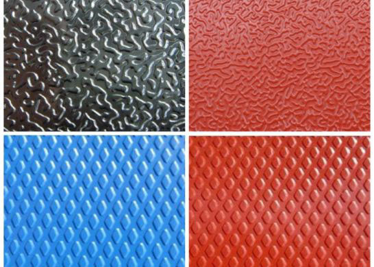 แผ่นอัลลูมิเนียมที่คัดลอก สีดํา สีแดงที่ใช้ในการตกแต่งภายนอกอาคาร