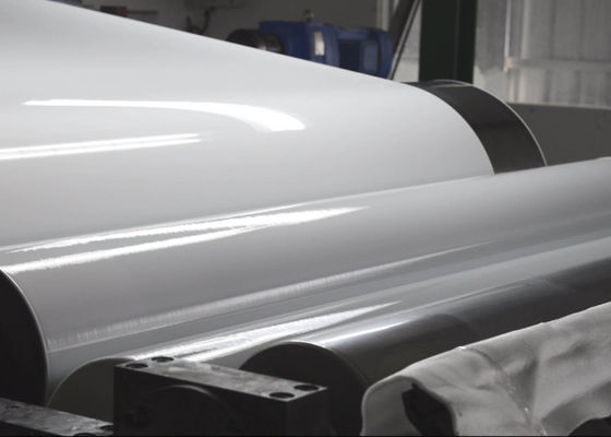 AA3105 0.019 "x 14" สีขาว / สีขาว Flshing Roll สีเคลือบอลูมิเนียม Trim Coil ใช้สำหรับทำรางน้ำฝน