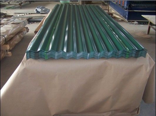 18 Gauge x 48 ในเหล็กเหล็ก 3105 สี corrugated โลหะอัลลูมิเนียม pre-painted สําหรับทําหลังคาและผนัง