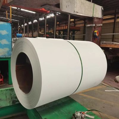 27 Gauge High Glossy Pre Painted Coated Aluminum roll with AA3105 สําหรับการใช้งานที่หลากหลาย