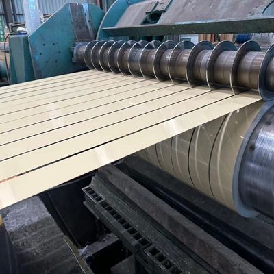 สําหรับการทําผ้าม่านประตูล้อ 3105 0.25 * 178 มม แอลลอย Anti Scratch PE Paint Strip อลูมิเนียม Pre Painted