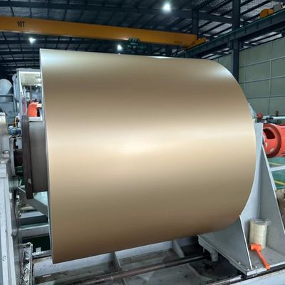 สารสกัด 3105 0.23*167mm Anti Scratch PE Paint Pre Painted Aluminum Strip สําหรับการผลิตผ้าม่านประตู