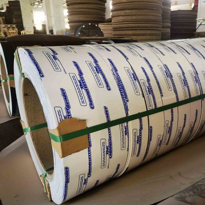 ขดลวดอลูมิเนียมเคลือบสีขาวเงาสูง (ความหนา 0.4-0.8 มม., เคลือบ PE) สำหรับตกแต่งภายในและขอบเฟอร์นิเจอร์