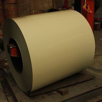 สำหรับฝาครอบลานผลิตโลหะผสมหนา 1.00 มม. 3105 H24 22 เกจสีขาวคอยล์อลูมิเนียมเคลือบสีแรงกระแทกสูงพร้อมสี Pvdf